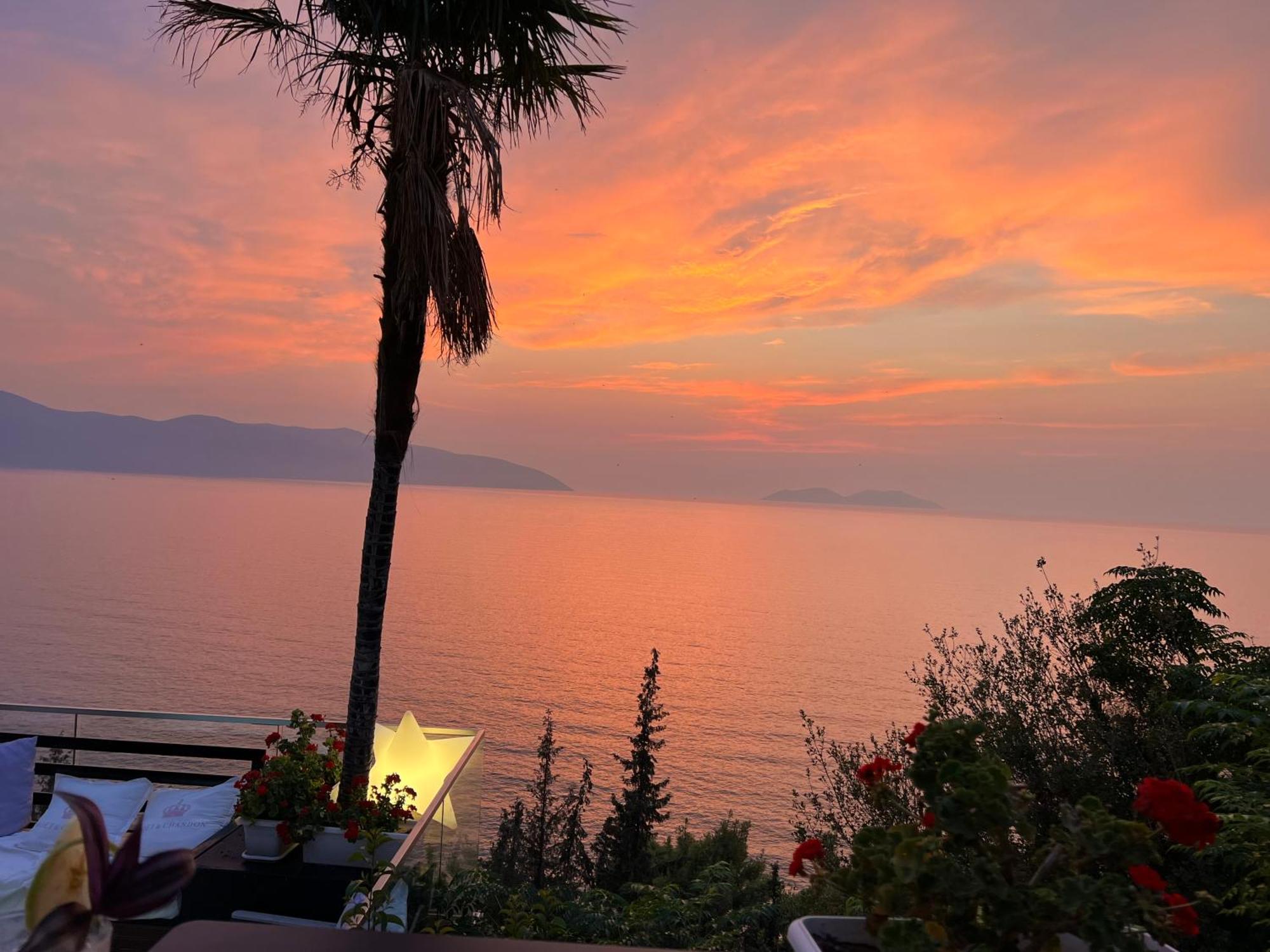Vlora Apartament Beach *